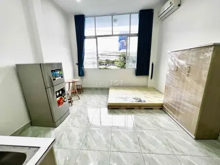 Phòng Trọ Mặt Tiền Ba Đình, Quận 8, Dt 20M2, Đủ Nt, View Sông Giá Chỉ 4,5 Triệu/Tháng