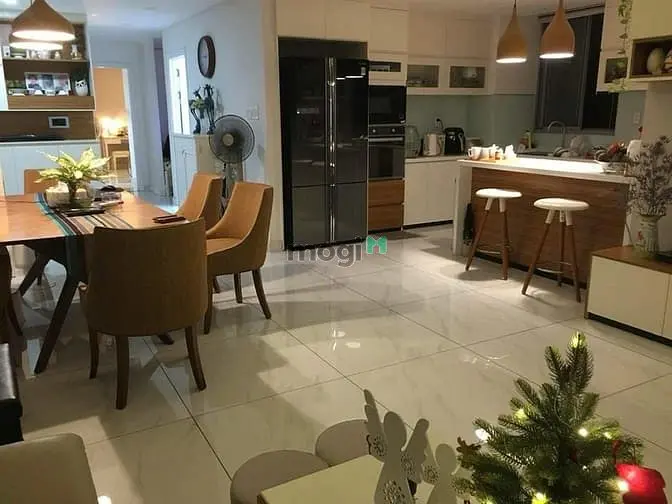 Bán Chcc Green Valley, Dt 120M2, Tk 3Pn, 2Wc, Lầu Thấp, Giá Tốt 10,3Ty