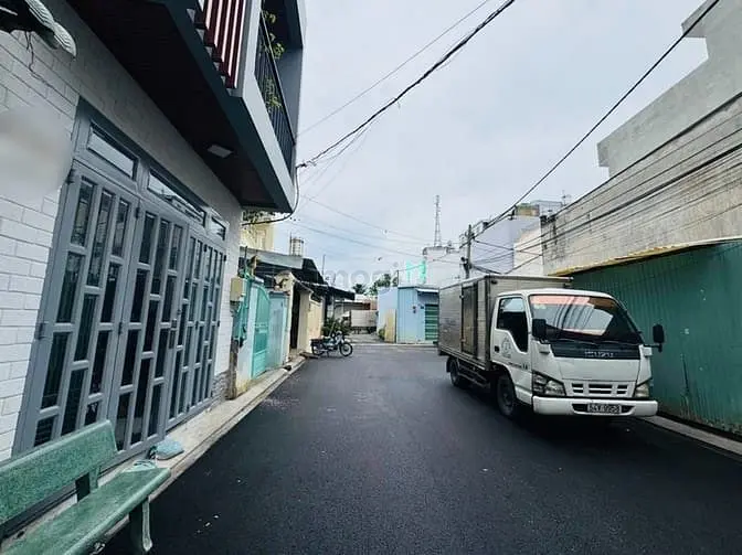 Nhà Đẹp Hxh Tô Hiệu, 69M2, 4X17M, 3 Tầng 4Pn, Giá 9.2 Tỷ, Cực Xịn