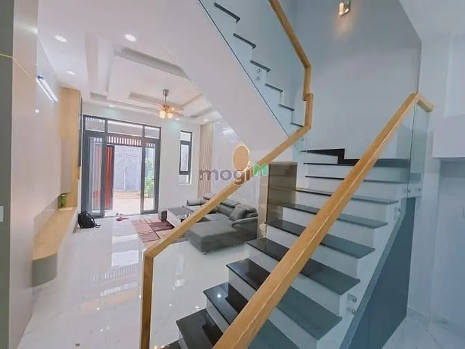 Nhà Mới 3 Tầng Hxh Võ Văn Hát Tđ – 52M² – Cách Đh 30M – Giá Chỉ 5.X Tỷ