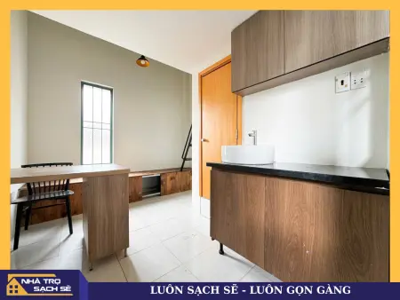 Phòng Siêu Chill Ngay Bên Cạnh Đh Tài Chính Marketing