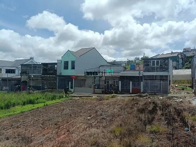 Bán Lô Đất Đẹp 500M2, Ngang Rộng 21M, Mặt Tiền Đường Lữ Gia Đà Lạt Lâm