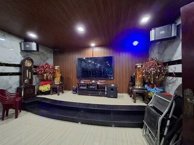 Bán Nhà Hẻm 6M Đường Tân Hòa Đông, 194M2 ( 10 X 19 ) 4 Tầng Thang Máy