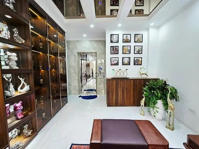 Cần Bán Gấp Nhà Đẹp Xuân La - Tây Hồ