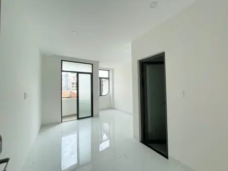 Ngay Bờ Kè Hoàng Sa, Coopmart Nhiêu Lộc, Nội Thất Mới 100%