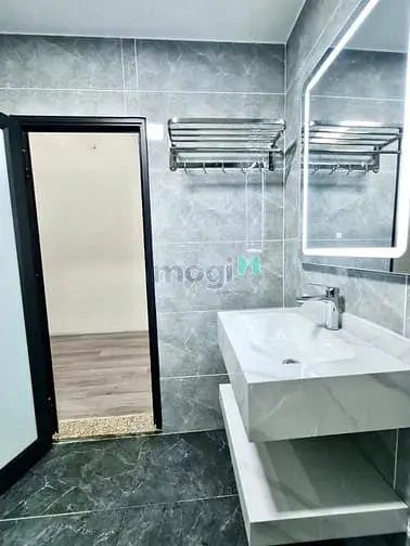 Mặt Phố Nguyễn Viết Xuân-Hà Đông Dt45M Mt 4M-Thang Máy - Oto Tránh-Kd