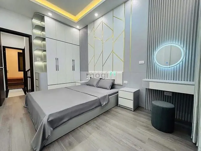 Cần Bán Gấp Nhà Đẹp Hoa Bằng - Cầu Giấy