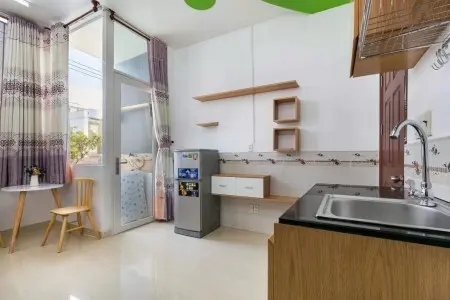 Cho Thuê Phòng Ban Công Full Nt, Nơ Trang Long Gần Đh Văn Lang Cs3