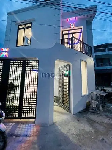 Bán Nhà Mới Đẹp Lô Góc-Dt56M2-2Tầng-3Pn-Ôtô Đậu Cửa-Vĩnh Hải-Nt-Ỉ3Ty3