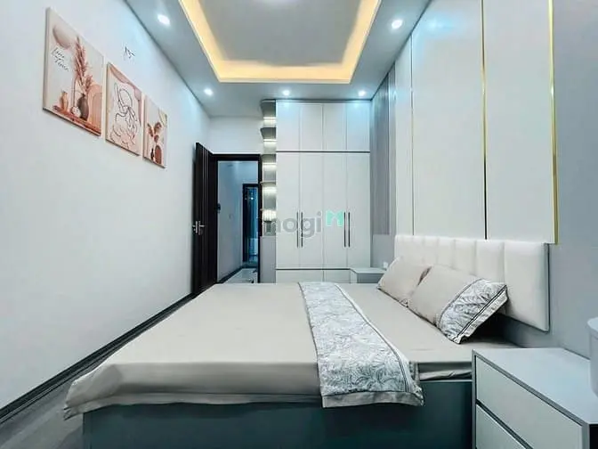 Cần Bán Gấp Nhà Đẹp Hoa Bằng - Cầu Giấy