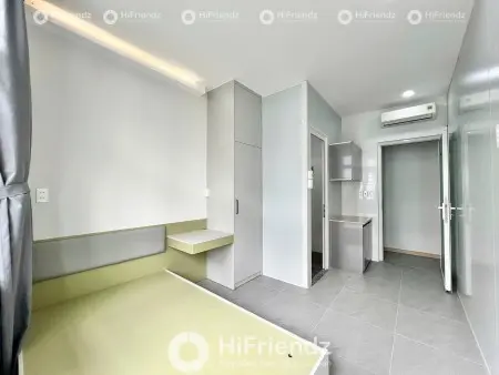 Căn Hộ Mới Xây Ngay Trần Bá Giao, Nội Thất Mới. Nhà Có Thang Máy