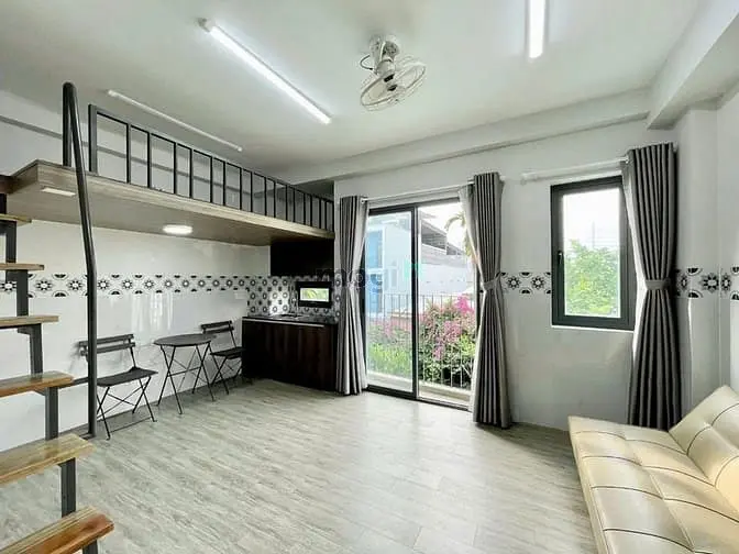 Toà Nhà 20P Mới Xây _ Ban Công,Cửa Sổ _ Ngay Tô Ký, Đông Bắc, Cvpm Q12