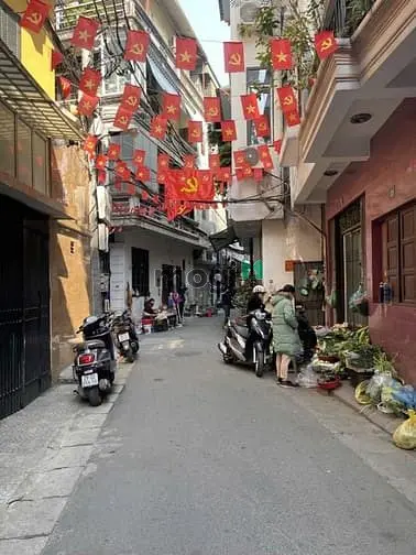 Bán Nhà Đại Cồ Việt 6 Tầng, Thang Máy, Ô.tô Cách 5M, (Thông Tin Thật)