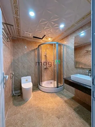 Bán Nhà Đại Cồ Việt 6 Tầng, Thang Máy, Ô.tô Cách 5M, (Thông Tin Thật)