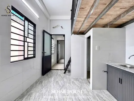 Phòng Mới Xây Máy Lạnh - Ngay Đại Học Công Thương