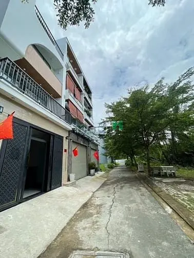 Lô Đất Vị Trí Đẹp 2 Mặt Tiền Đường 8M 2534 Huỳnh Tấn Phát Nhà Bè