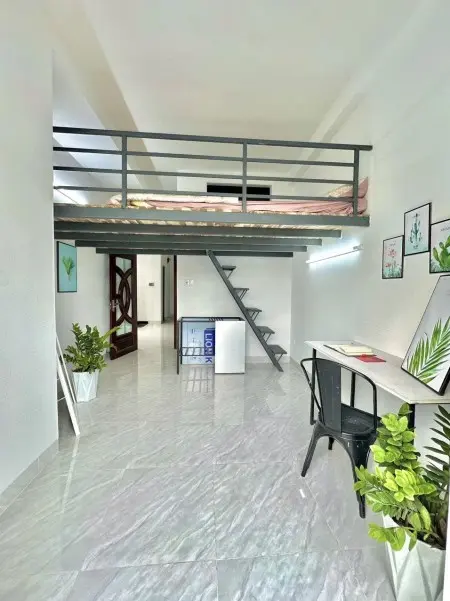 Phòng Trọ Có Gác Có Ban Công Gần Trường Đại Học Công Nghiệp