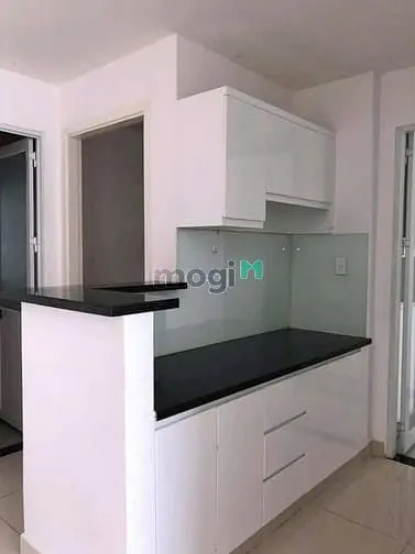 Chung Cư Hoa Sen Gần Đầm Sen, 2Pn, 2Wc, 77M2, Nội Thất, Giá 11Tr.