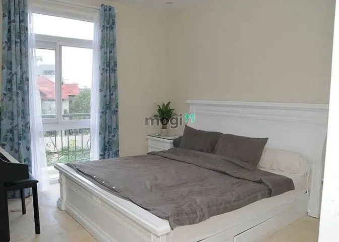 1 Phòng Ngủ Đẹp Thảo Điền Ban Công Rộng Rãi Thoáng Mát Gọi Em