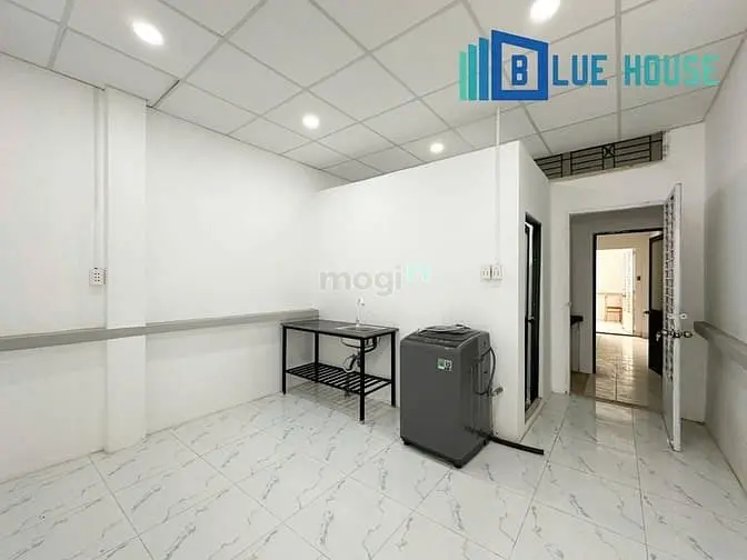 Căn Hộ Ban Công Riêng, Rộng 60M2 Ở Gần Etown Cộng Hòa, Tân Bình