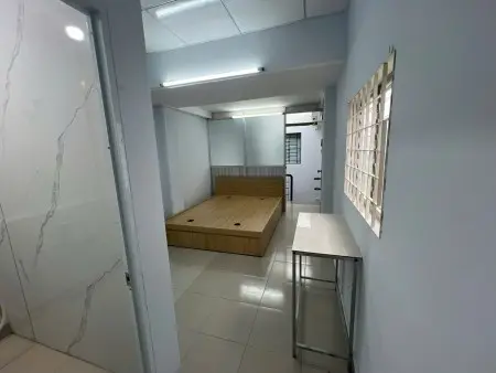 Phòng Trọ Mặt Tiền Trung Tâm Quận 3 ( Cư Xá Đô Thành) - 4,5 Triệu
