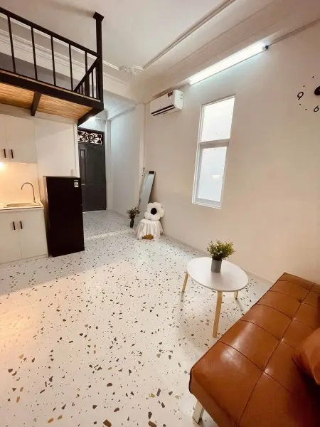 Phòng Trọ Gác Rộng Cửa Sổ Thoáng Bạch Đằng Bình Thạnh Gần Hàng Xanh Nguyễn Gia Trí Ngoại Thương Gtvt