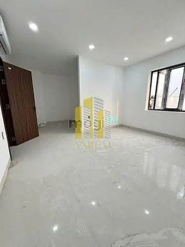 Cho Thuê Villa Mới Xây Đường Nguyễn Hoàng Hầm 3 Lầu Thang Máy 70 Triệu