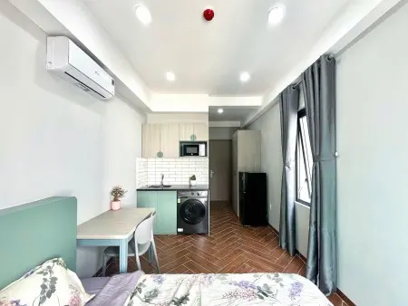Phòng Trọ Bình Thạnh Gần Chợ Bà Chiểu Studio 34M2 Máy Giặt Riêng Ban Công Lớn Bùi Đình Túy