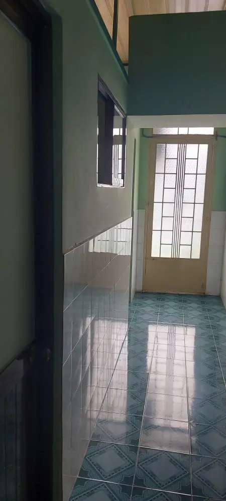 Cho Thuê 1 Tầng Lầu 2,2 Phòng Ngủ,Gần Cách Trung Tâm 10,Trường Học,Chợ,Thuận Tiện Đi Làm,Đi Học,