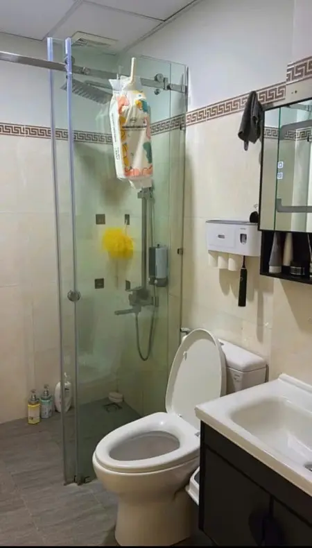 C/C Carillon 2, Trịnh Đình Thảo,Hòa Thạnh, Tp: 78M2, 2P Ngủ, 11Tr/Th