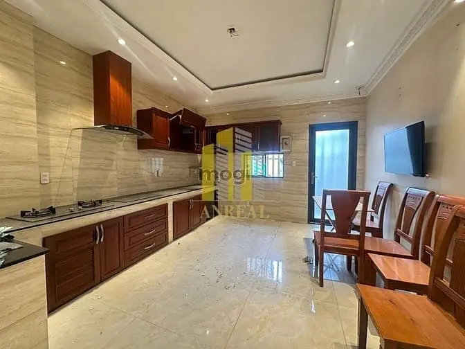 Nhà Phố Đường Trần Não Hầm 3 Lầu 6 Phòng Giá 30 Triệu