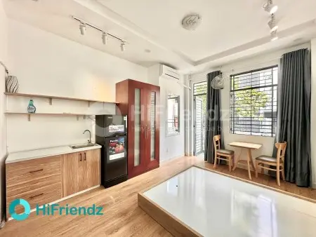 Cho Thuê Phòng Ban Công, Cửa Sổ Lớn - Gần Phan Xích Long Giáp Q1, Q3