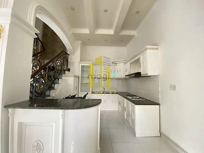 Cho Thuê Villa Trần Não Hiện Đại Sân Vườn - View Landmark