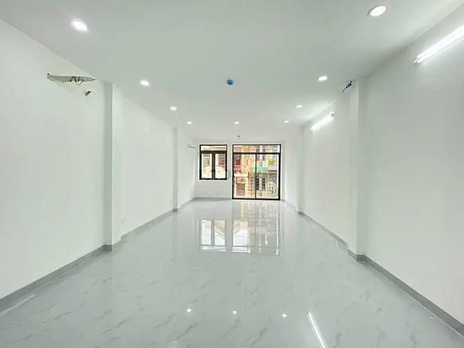 Cho Thuê Tòa Văn Phòng Đường Trần Não - Hầm 5 Lầu Giá 55 Triệu