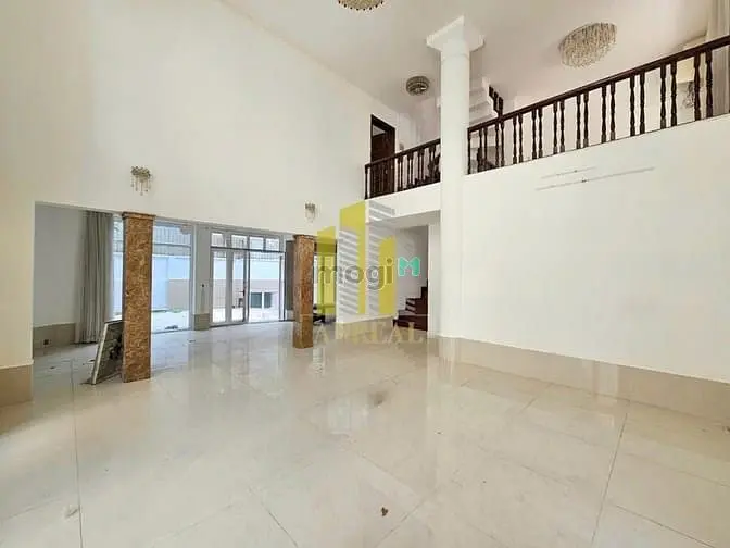 Villa Quốc Hương - Thảo Điền Cho Thuê Giá 50 Triệu