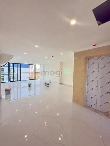 Cho Thuê Nhà Mặt Phố Trần Đại Nghĩa Dt 400M²,Mt 5.5M, Giá:80Tr/Tháng