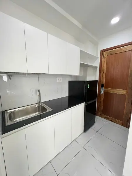 Cho Thuê Phòng Cửa Sổ Lớn, Thang Máy - Gần Chợ Bà Chiễu, Phan Xích Long Giáp Q1