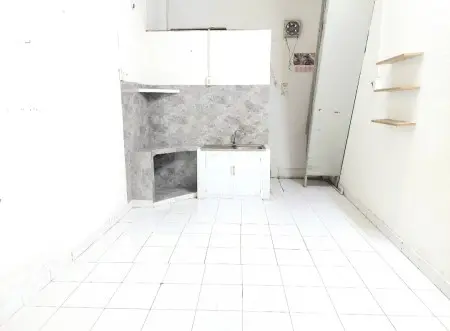 Cho Thuê Nhà Nguyên Căn, 2 Ban Công, Yên Tĩnh, Thoáng Mát, Phan Văn Trị.