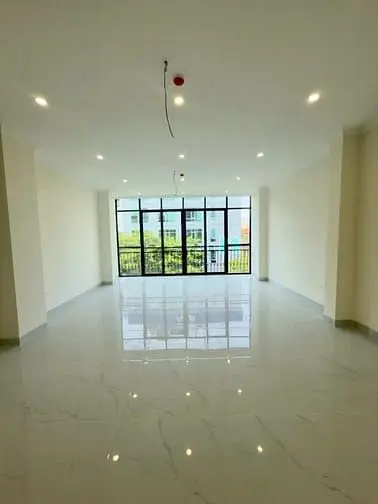 Cho Thuê Nhà Mặt Phố Trần Đại Nghĩa Dt 400M²,Mt 5.5M, Giá:80Tr/Tháng