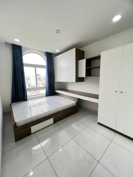 Cho Thuê Phòng Cửa Sổ Lớn, Thang Máy - Gần Chợ Bà Chiễu, Phan Xích Long Giáp Q1