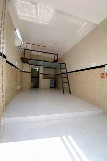 Mặt Bằng Ngay Cổng Sau Cvpm Quang Trung - Gần Cđ Fpt Quận 12