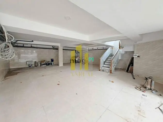 Villa Đường Trần Não Hầm 3 Lầu Căn Góc Giá 80 Triệu