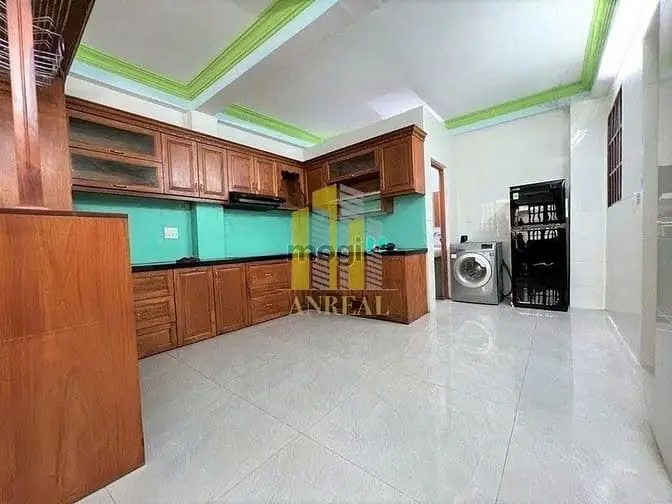 Nhà Gần Nguyễn Văn Hưởng 14 Triệu - 1 Lầu 3 Phòng