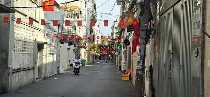 Mình Có Căn Nhà Ngay Lê Văn Sỹ Q.3 4.6M X 1Om 4 Tầng Sân Thượng Btct