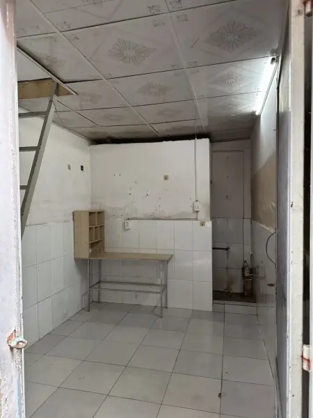 Phòng 12M Dường Đi Riêng Tự Do Giờ Giấc 1.8 Triệu/Thang