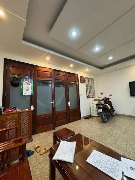 Phương Mai - Vị Trí “Vàng” – Cách Phố Chỉ 20–30M - Lô Góc – Mặt Tiền 5.5M Cực Hiếm - Nhà 5 Tầng Khun