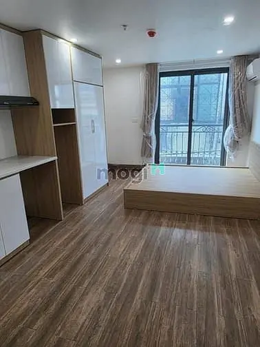 Bán Tòa Nhà Căn Hộ Ô Tô Đỗ Cổng