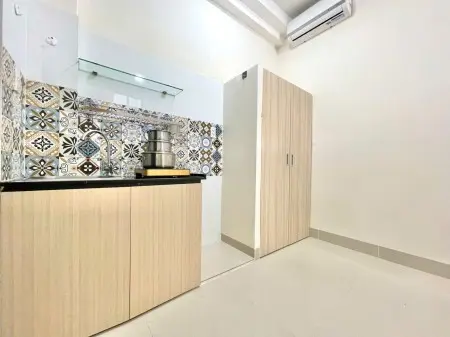 Phòng Tiện Nghi Tòa Nhà Mới Xây Sạch Sẽ Trang Thiết Bị Mới Bùi Đình Túy Gần Cv Gia Định