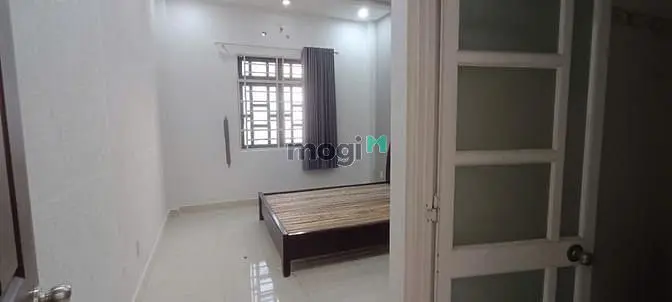 Cho Thuê Căn Nhà 1 Trệt 2 Lầu Hẻm Xe Hơi Đường Nguyễn Văn Thương (D1)