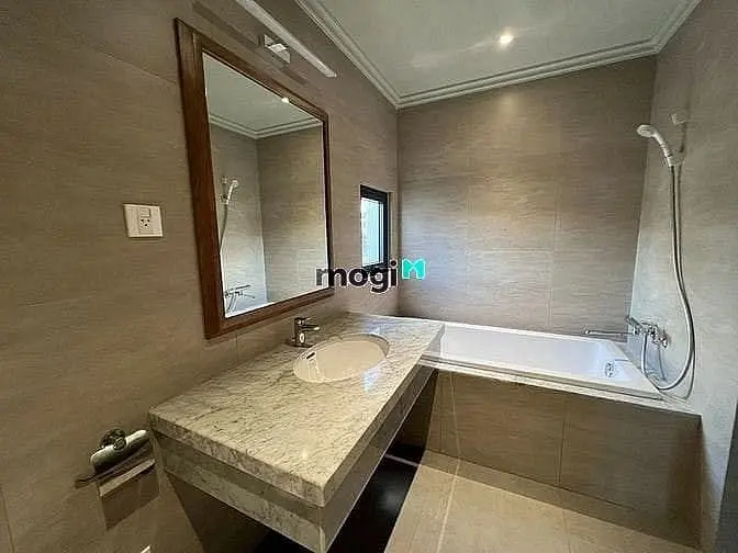 Siêu Phẩm 2 Phòng Ngủ Full Nội Thất Cho Nuôi Pet Tại Thảo Điền, Quận 2